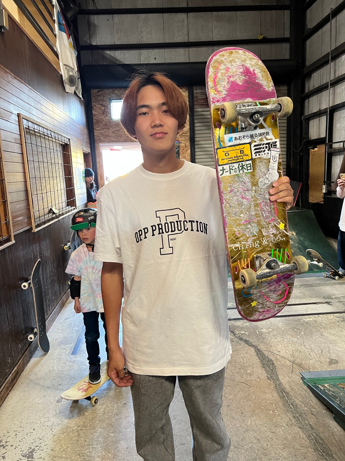 OPP カレッジロゴ Tシャツ