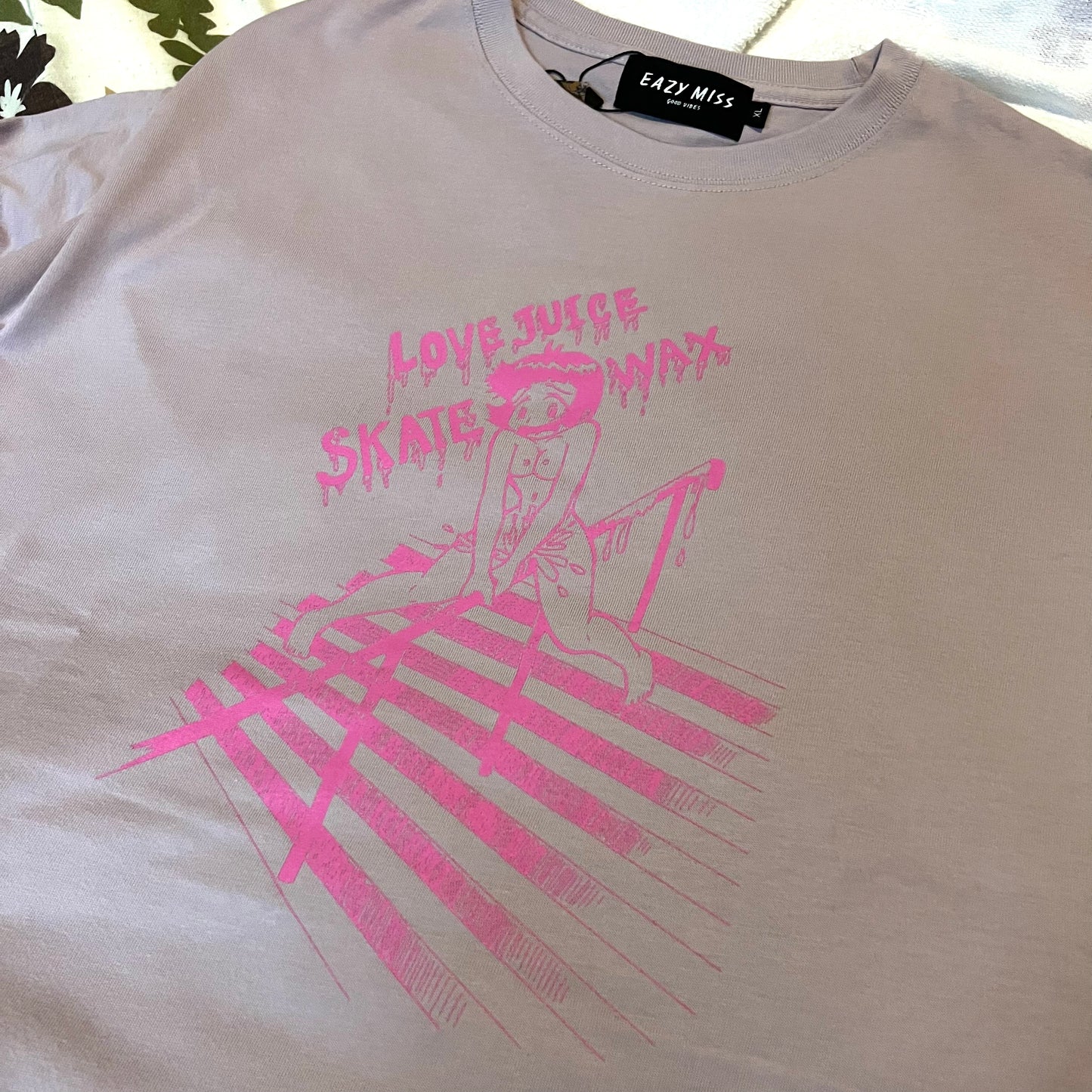 EAZY MISS 昭子ちゃん T 　OPP限定カラー　イージーミス